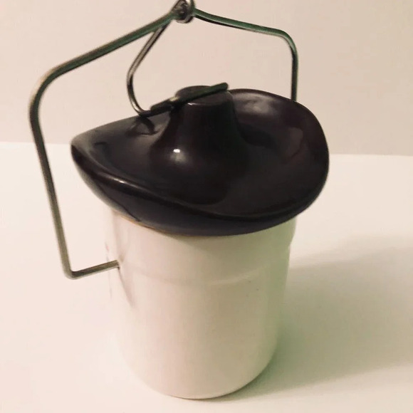 Vintage 1995 G Yewen Cow Wire Ball Crock Jar With Cowboy Hat Lid - Picture 16 of 16